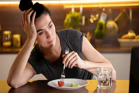 هل تتسبب وسائل التواصل الاجتماعي في اضطرابات الأكل؟