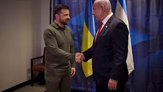 نتنياهو يطلب "مساعدة عاجلة" من زيلينسكي لمواجهة المسيّرات الإيرانية