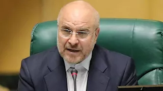 رئيس البرلمان الإيراني يعلن دخول الحرب لمرحلة جديدة: "سماء إسرائيل بلا دفاع"