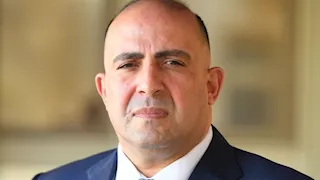 طلب إحاطة بشأن سياسة الحكومة لتوطين صناعة الدواء وتعميق المكون المحلي