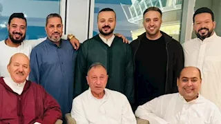 عبدالناصر زيدان يوثق لحظات إيمانية بصحبة الخطيب وزاهر في الحرم