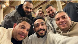 من مسجد الحسين.. إبراهيم سعيد وكهربا في صلاة الفجر (صور)