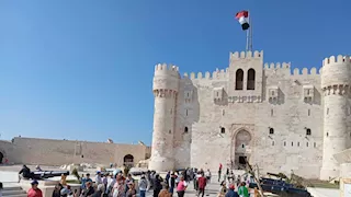 قلعة قايتباي تتزين لاستقبال الزائرين في عيد الفطر (أسعار التذاكر والمواعيد) - صور