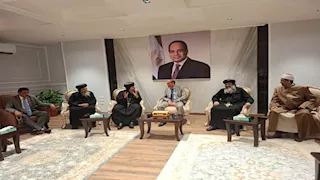بالصورـ سكرتير المجمع المقدس والأساقفة يهنئون محافظ أسيوط بعيد الفطر