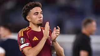 6 لصوص ومجوهرات ثمينة.. سرقة منزل لاعب منتخب المغرب