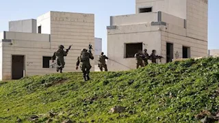 الجيش الإسرائيلي: الفرقة 36 انضمت إلى العملية البرية في جنوب لبنان 