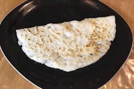 خبز الأرز.. طبيبة تنصح بتناوله في وجبة السحور