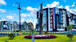 وزيرة الإسكان تتابع تنفيذ مشروعات الوزارة