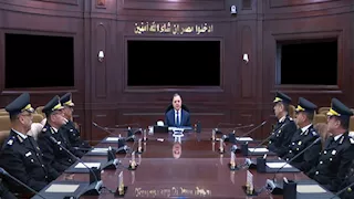 وزير الداخلية يجتمع بمساعديه لمتابعة إجراءات تأمين احتفالات عيد الفطر | فيديو وصور 