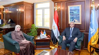 محافظ الإسكندرية يبحث التعاون مع قنصل ليبيا- صور