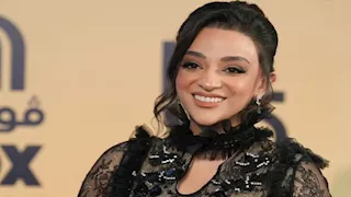 خيرية أبو لبن بإطلالة جذابة في برنامج "رامز ليفل الوحش"