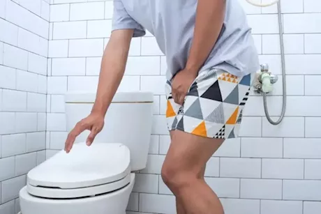 التبول بعد أكل الحلويات- إليك الأسباب المحتملة وأبرز العلاجات