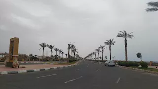 رعد ورياح مثيرة للرمال.. جنوب سيناء تواجه الطقس السيئ وتتأهب للسيول 