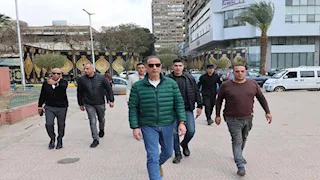 محافظ الجيزة يتفقد تجهيزات ساحة صلاة عيد الفطر بمحيط مسجد مصطفى محمود