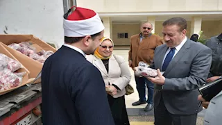 2000 كيلو لحوم من وزارة الأوقاف لدعم الأسر الأولى بالرعاية ببورسعيد 