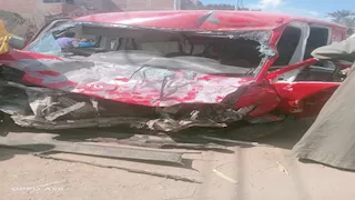 9 مصابين في تصادم ميكروباص وربع نقل على الطريق الزراعي بأسيوط  