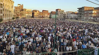 550 ألف شخص أدوا صلاة عيد الفطر بمراكز الشباب في الإسكندرية (صور)