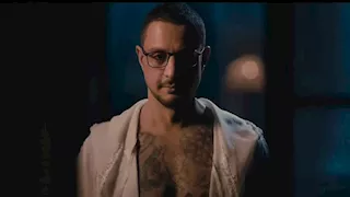 رفع "سفاح التجمع" من "السينمات".. والمؤلف للرقابة: "حلال للخواجة وحرام علينا؟"