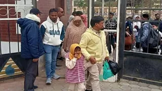 إقبال كبير على حدائق القناطر الخيرية في ثاني أيام العيد رغم التقلبات الجوية- صور