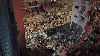 العشرات تحت الأنقاض.. إصابة 70 إسرائيلي وتضرر 9 مبانٍ في جنوب إسرائيل 