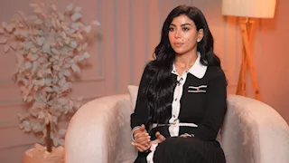 بالفيديو.. كارولين عزمي تستعرض كواليس جلسة تصوير أمام الأهرامات