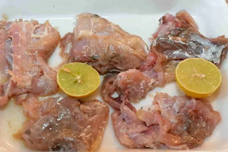 الفسيخ والكبد- طبيب يجيب: هل يتسبب في ارتفاع إنزيماته بشدة؟