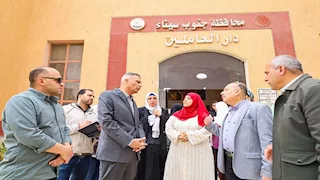 محافظ جنوب سيناء يطالب بوضع خطة لتطوير مباني دار العاملين بالطور