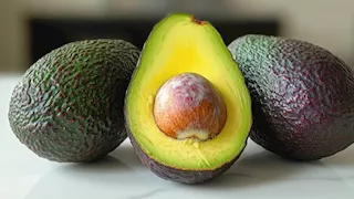 تعرف عليها.. 5 دهون صحية تعزز صحة القلب وتخفض الكوليسترول