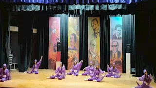 عروض فنون شعبية في احتفالات عيد الفطر بقصر ثقافة وادي النطرون 