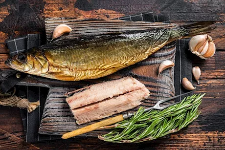 نصائح بعد العيد- إليك طرق تنظيف الجسم من سموم الرنجة والفسيخ