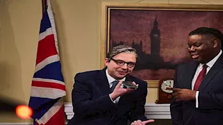 شاهد.. ترامب ينشر فيديو يسخر فيه من نفسه ومن رئيس وزراء بريطانيا