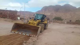 رغم فتح الطرق.. سانت كاترين تترقب "الأرصاد" وتواصل تطهير خطوط الانحدار الرئيسي