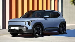 كيا تطلق السيارة EV2 الكهربائية الجديدة في الأسواق.. صور وتفاصيل