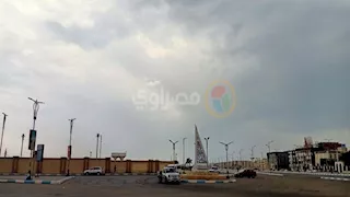 بالصور- أمطار خفيفة في السويس وانتظام الملاحة البحرية 