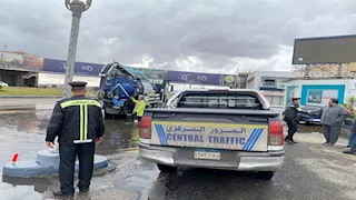 بسبب سوء الطقس.. لو عربيتك عطلت على الطريق اتصل بأرقام الإغاثة المرورية