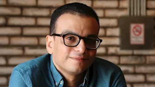 أمير رمسيس يسخر من هجوم البعض على أحد الأعمال السينمائية.. ماذا قال؟