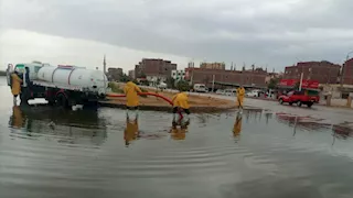 محافظ الإسماعيلية يتابع تداعيات الطقس السيئ ويوجه برفع درجة الاستعداد