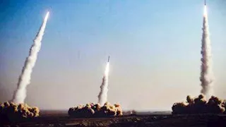 إطلاق صواريخ إيرانية نحو ديمونا وسقوط أحدها قرب منطقة "روتم".. فيديو 