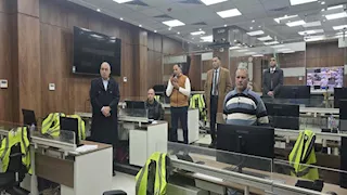 محافظ القليوبية يتابع  جهود شفط مياه الأمطار من الشوارع- صور