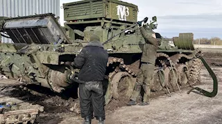 حزب الله يعلن تدمير دبابات ميركافا وقصف مواقع إسرائيلية جنوب لبنان