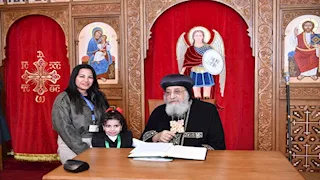 البابا تواضروس يكرم 9 متبرعين بفصوص كبد لإنقاذ حياة المرضى