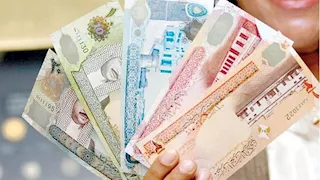 أسعار 6 عملات عربية مقابل الجنيه خلال تعاملات اليوم.. تراجع الدينار الكويتي