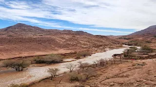  السيول تملأ البحيرات الجبلية فى جنوب سيناء والثلوج تُنعش سياحة سانت كاترين