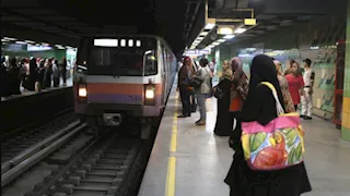 مشاجرة داخل عربة السيدات بالمترو تنتهي بالتصالح بين الطرفين