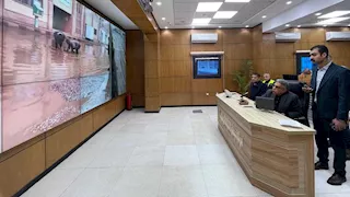 محافظ الدقهلية يقود غرفة عمليات "الطوارئ" لمواجهة الأمطار