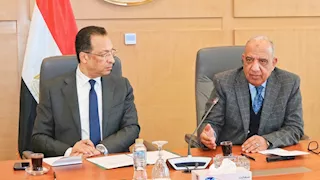 وزيرا الكهرباء والاتصالات يبحثان آليات تطوير وجذب الاستثمارات في صناعة مراكز البيانات