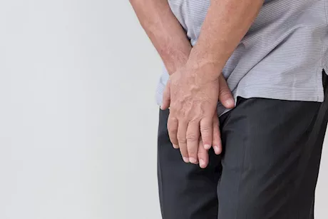 حكة الأعضاء التناسلية.. أسباب شائعة ونصائح للوقاية والعلاج