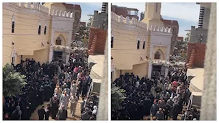 تركت 3 أطفال.. المنوفية تشيع جثمان سيدة توفيت خلال الولادة - صور