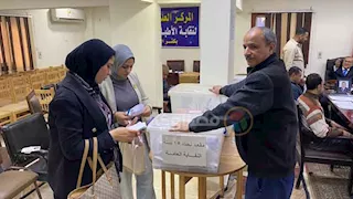 إقبال متوسط للتصويت في انتخابات الأطباء البيطريين بكفر الشيخ - صور