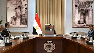 "الدار أمان".. مدبولي يتابع مخزون السلع الاستراتيجية ويؤكد استقرار الأسواق